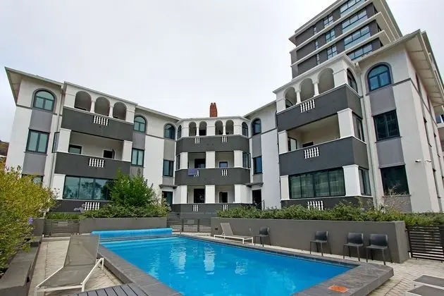 Warwick Mansions 7 - Havuz