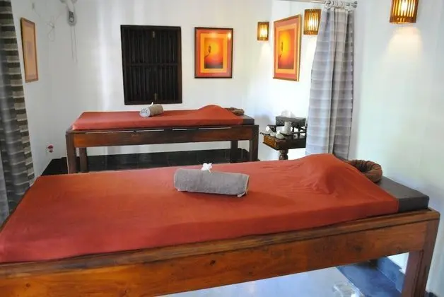 Wasantha Garden Hotel - Spa