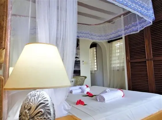 Watamu, Nestled Between Pristine Beaches and Lush Tropical Forest - Oda