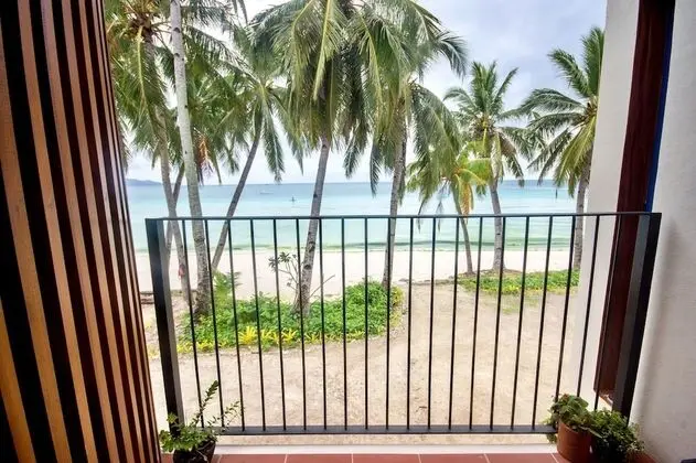 Watercolors Boracay Dive Resort
