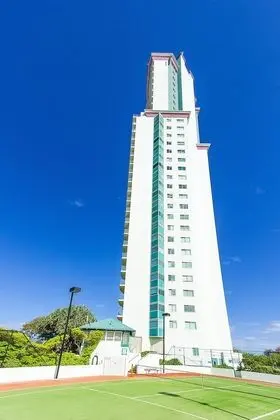 The Waterford on Main Beach - Dış Mekan