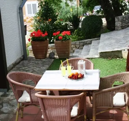 Waterfront Apartment in Maslenica With Sun Shower - Öne Çıkan Resim