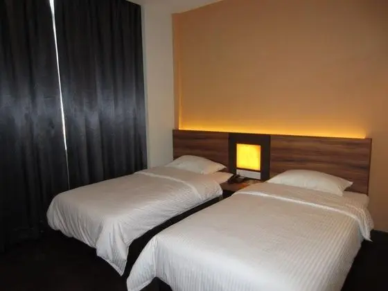 Waterfront Boutique Hotel - Genel