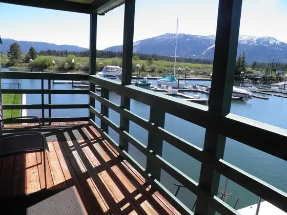 Waterfront Condo With Balcony, Private Boat Dock