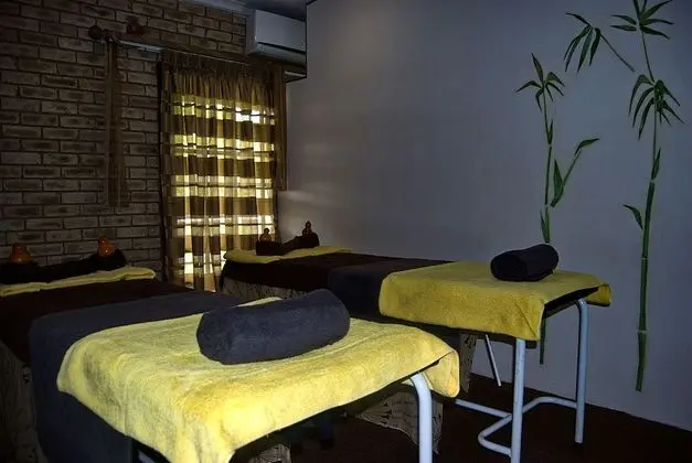Waterfront Country Lodge - Spa