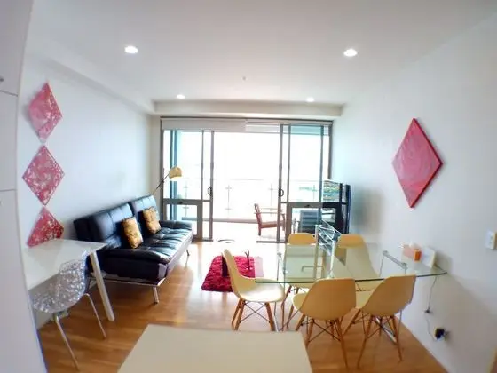Waterfront Highrise Apartment - Öne Çıkan Resim