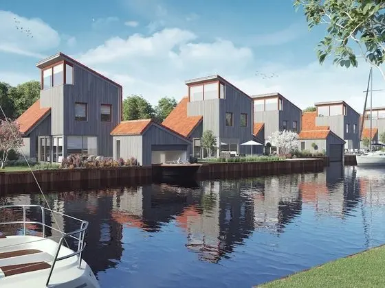 Waterfront Holiday Home in Heeg with Hot Tub