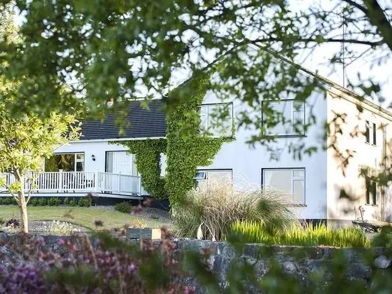 The Waterfront House Country Home - Dış Mekan