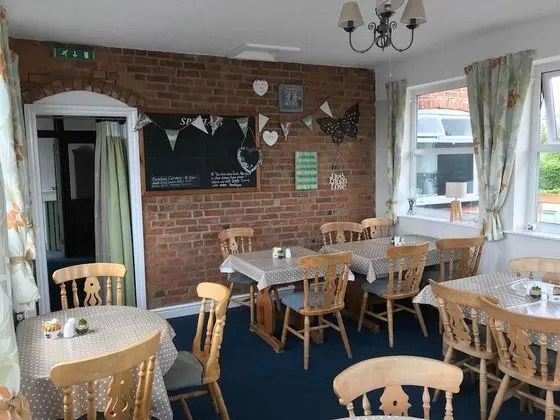 The Waterfront inn - Yerinde Yemek