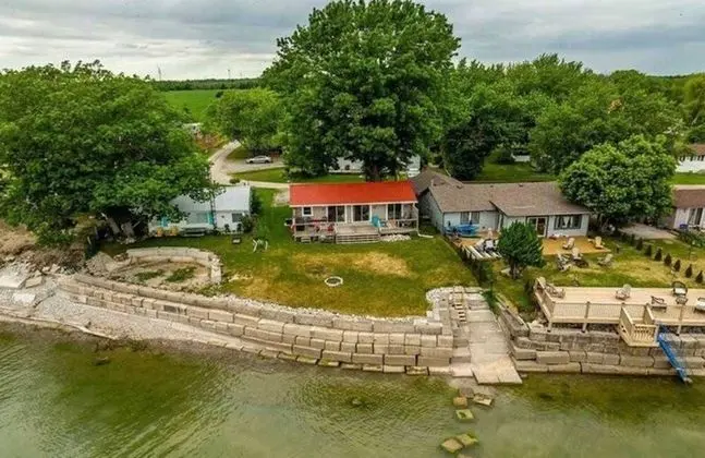 Waterfront W Private Lake Access Indoor Fireplace - 1