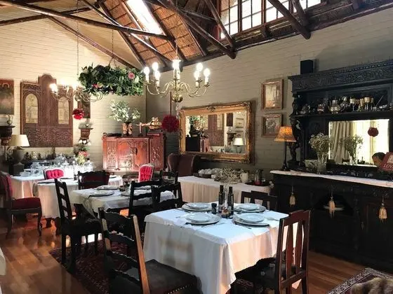 Waterhouse Guest Lodges 202 Lawley Street - Yerinde Yemek