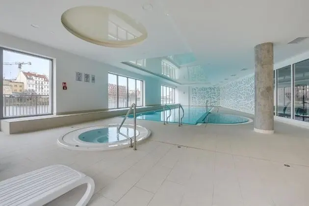 Waterlane Island by Downtown Apartments - Havuz