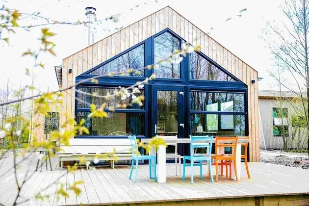 Waterlodge Skries in Nes