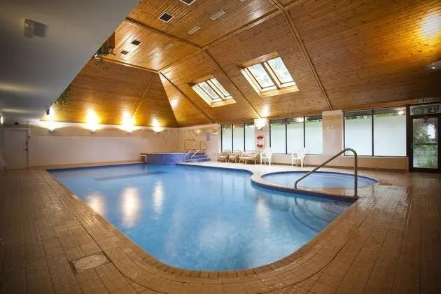 Waterloo Hotel Lodge - Havuz