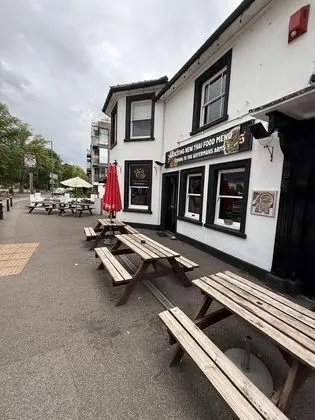 The Watermans Arms - Dış Mekan