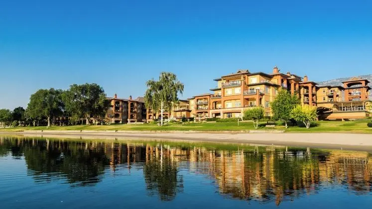 Watermark Beach Resort - Dış Mekan