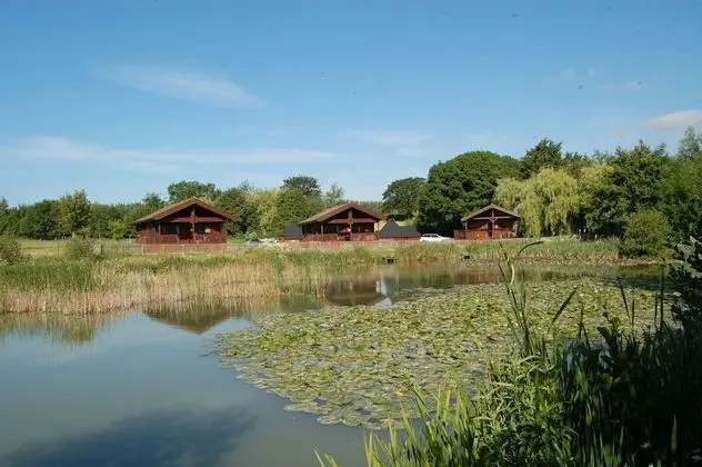 Watermeadow Lakes & Lodges - Dış Mekan
