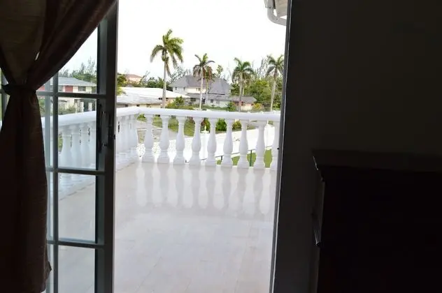 Waters Edge Condo With Boat Slip - Lobi