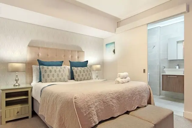 WatersEdge Aparthotel - Oda