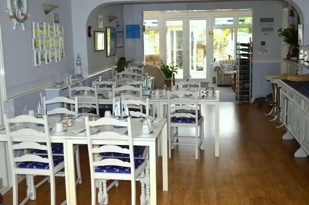 Watersedge Guest House - İç Mekan