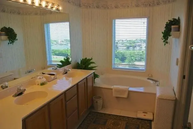 Waterside 283 - Monthly - Banyo Tipleri