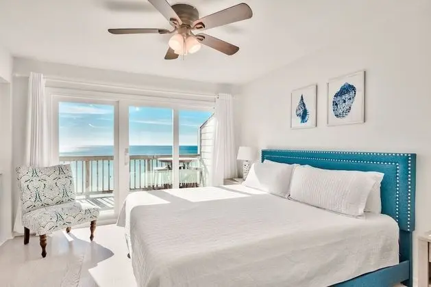 Waterside Dreams Beachfront Newly Remodeled