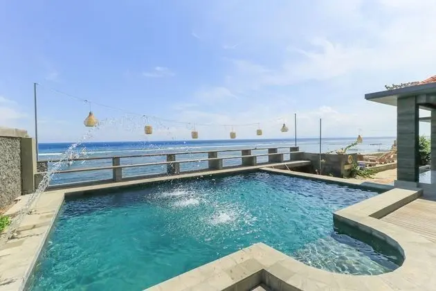 Waterside Inn Nusa Penida