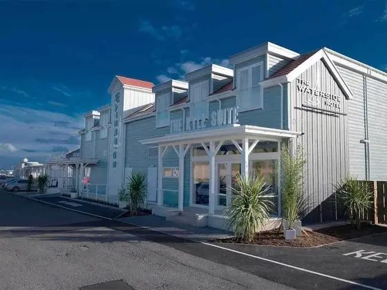 The Waterside Hotel - Dış Mekan