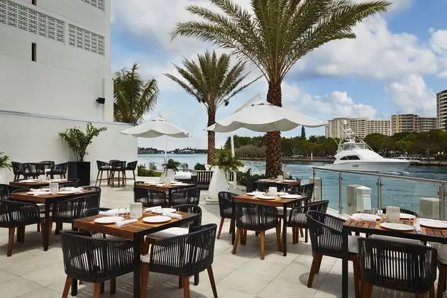 Waterstone Resort & Marina, Curio Collection