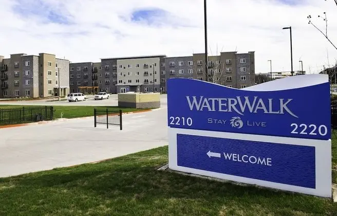 WaterWalk Dallas- Richardson - Dış Mekan