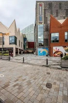 Watford Central Serviced Apartments - F3 - Dış Mekan