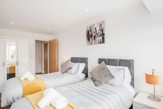 Watford Central Serviced Apartments - F5 - Oda