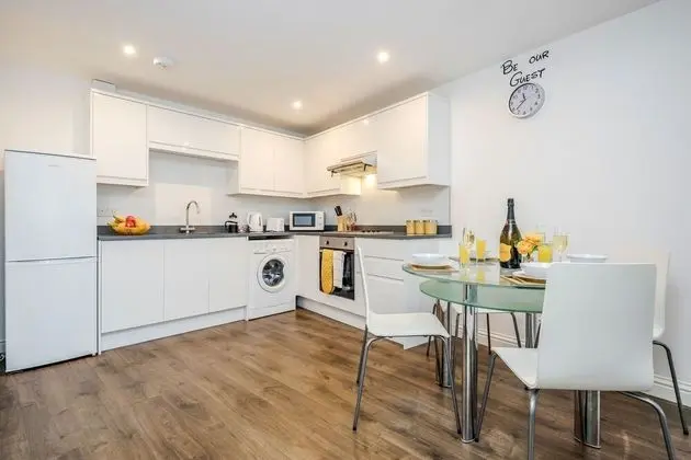 Watford High Street - Modernview Serviced Accommodation F10 - Yerinde Yemek