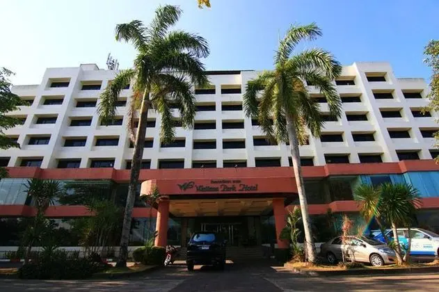 WATTANA PARK HOTEL
