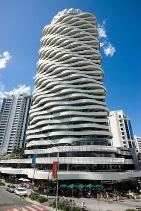 Wave Apartments Broadbeach - Dış Mekan