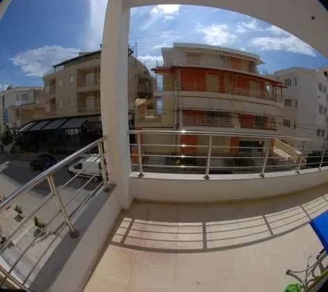 Wave Apartments Sarande