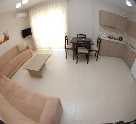 Wave Apartments Sarande - Oda Düzeni