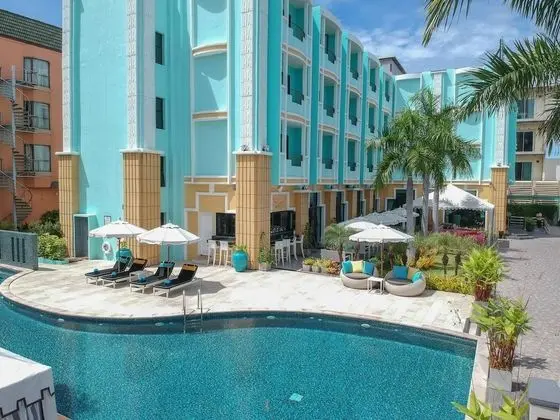 Wave Hotel Pattaya - Dış Mekan