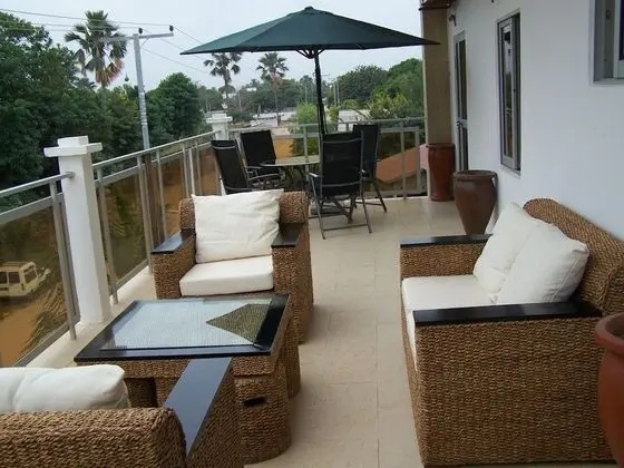 Wavecrest Hotel Gambia- Apartments - Dış Mekan