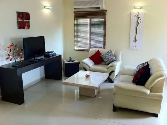 Wavecrest Hotel Gambia- Apartments - Yerinde Yemek