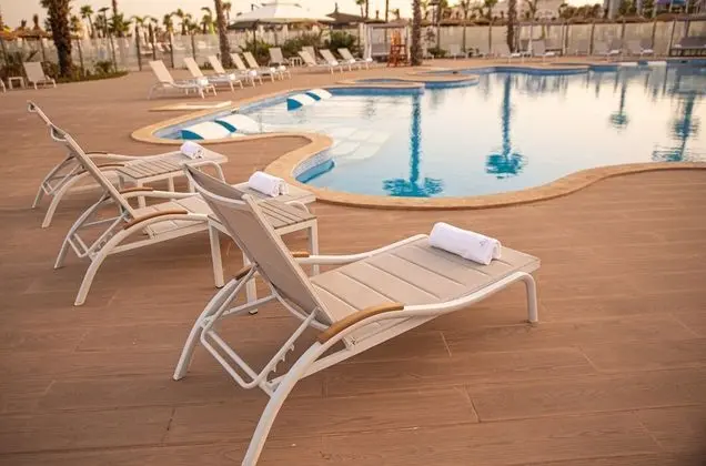 Waves Aqua Hotel - Havuz