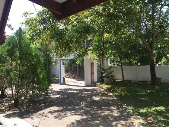 Waves Guest House & Turtle Restaurant - Dış Mekan