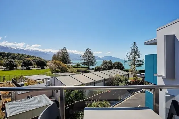 Waves Luxury Apartments