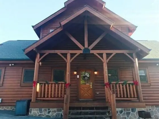 Wavyleaf Retreat - Four Bedroom Cabin - Dış Mekan