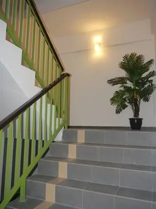 Hotel Wawasan - İç Mekan