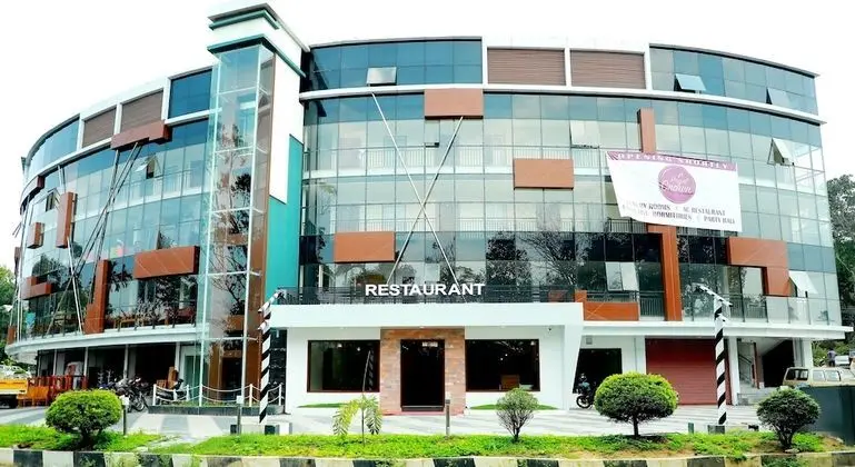 Wayanad Royal Crown
