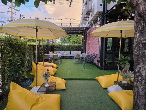 Wayha Hostel Don Mueang Airport - Dış Mekan
