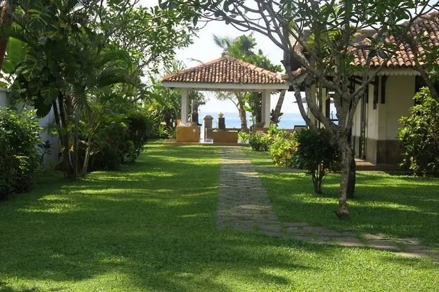 WB Villa - Dış Mekan