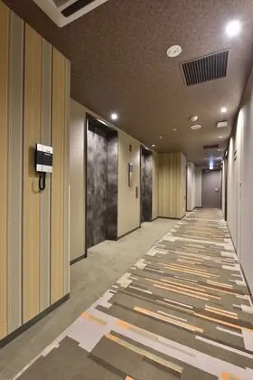 Hotel WBF Fourstay Sapporo - İç Mekan