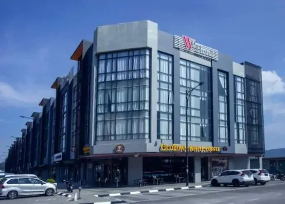 WE Hotel